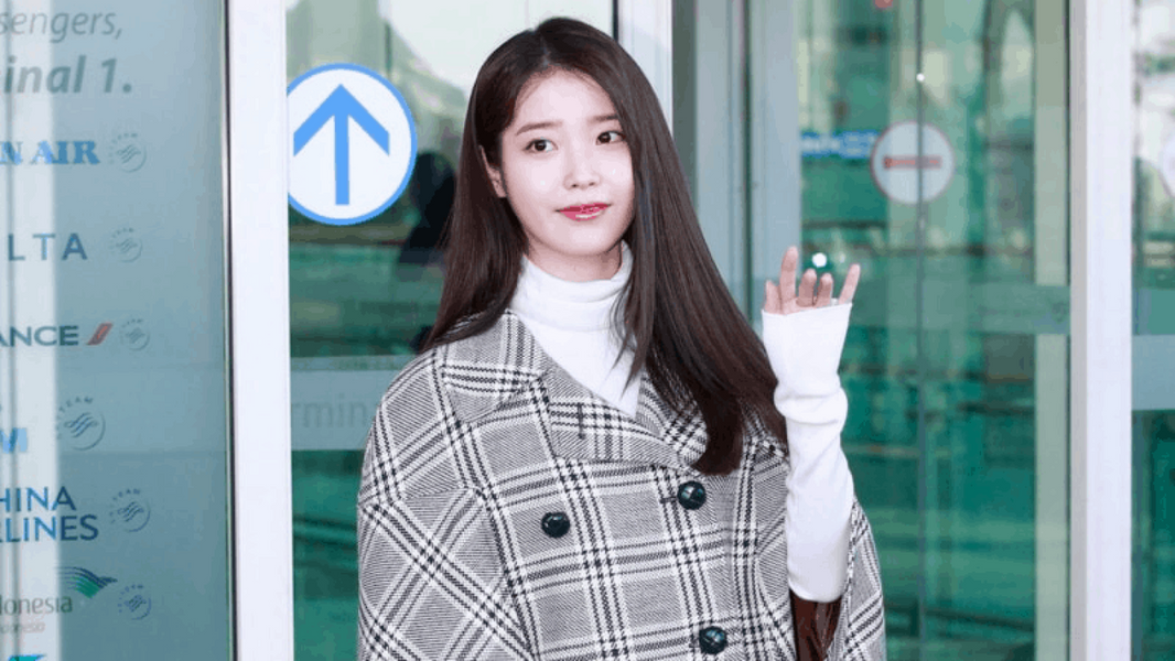 IU Fashion at Incheon Airport