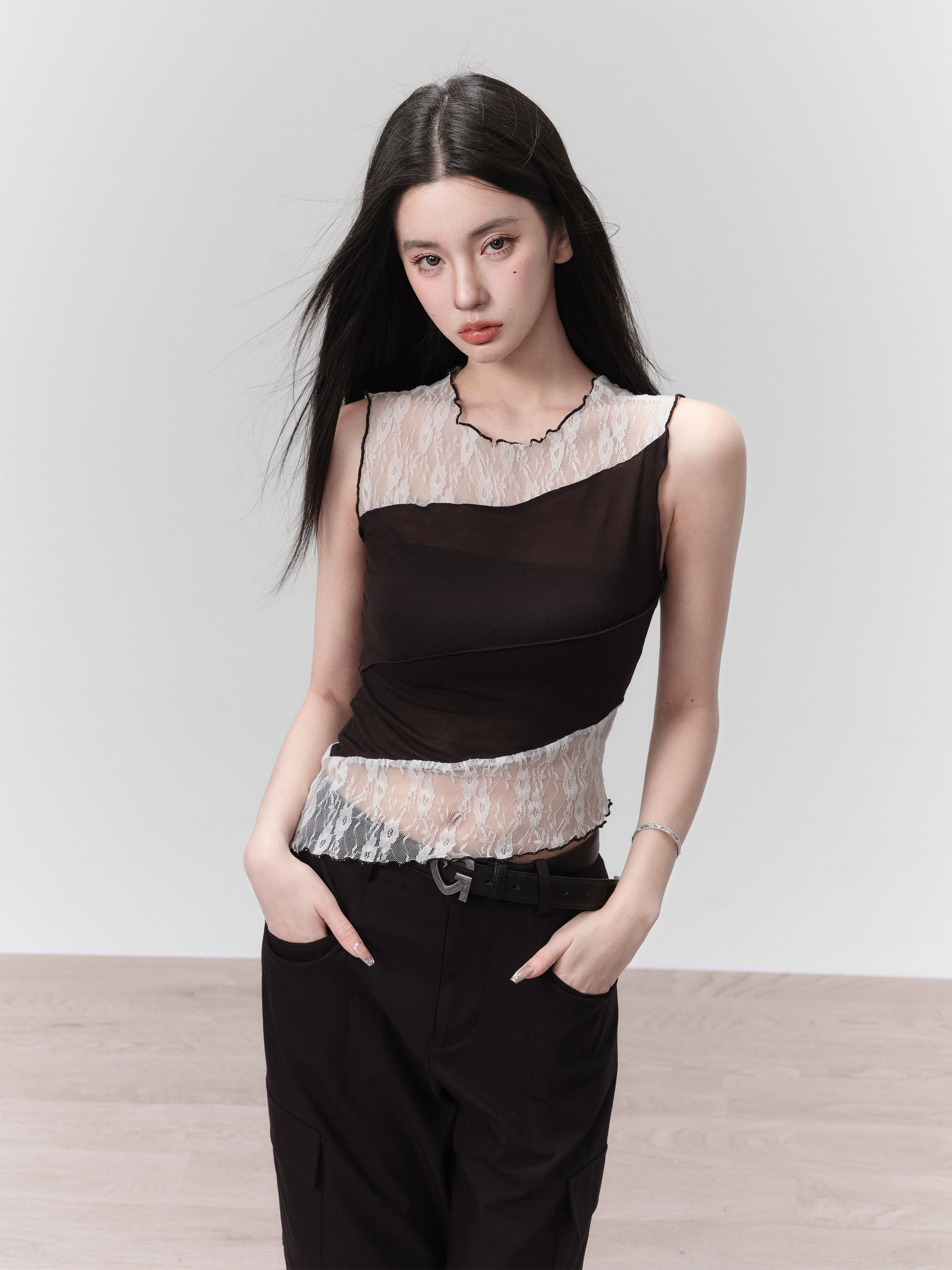 Lace Trim Sleeveless Asymmetrical Crop Top