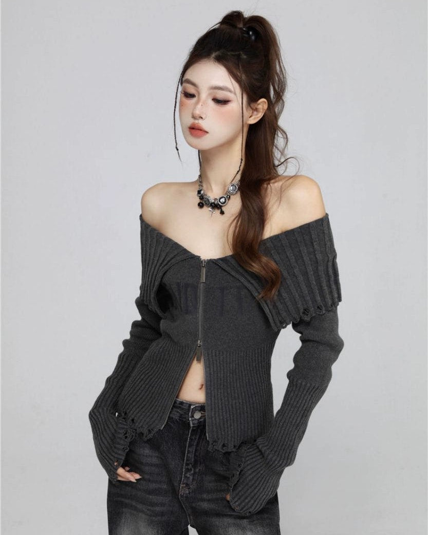 Off-Shoulder Ribbed Knit Print ZIp Sweater