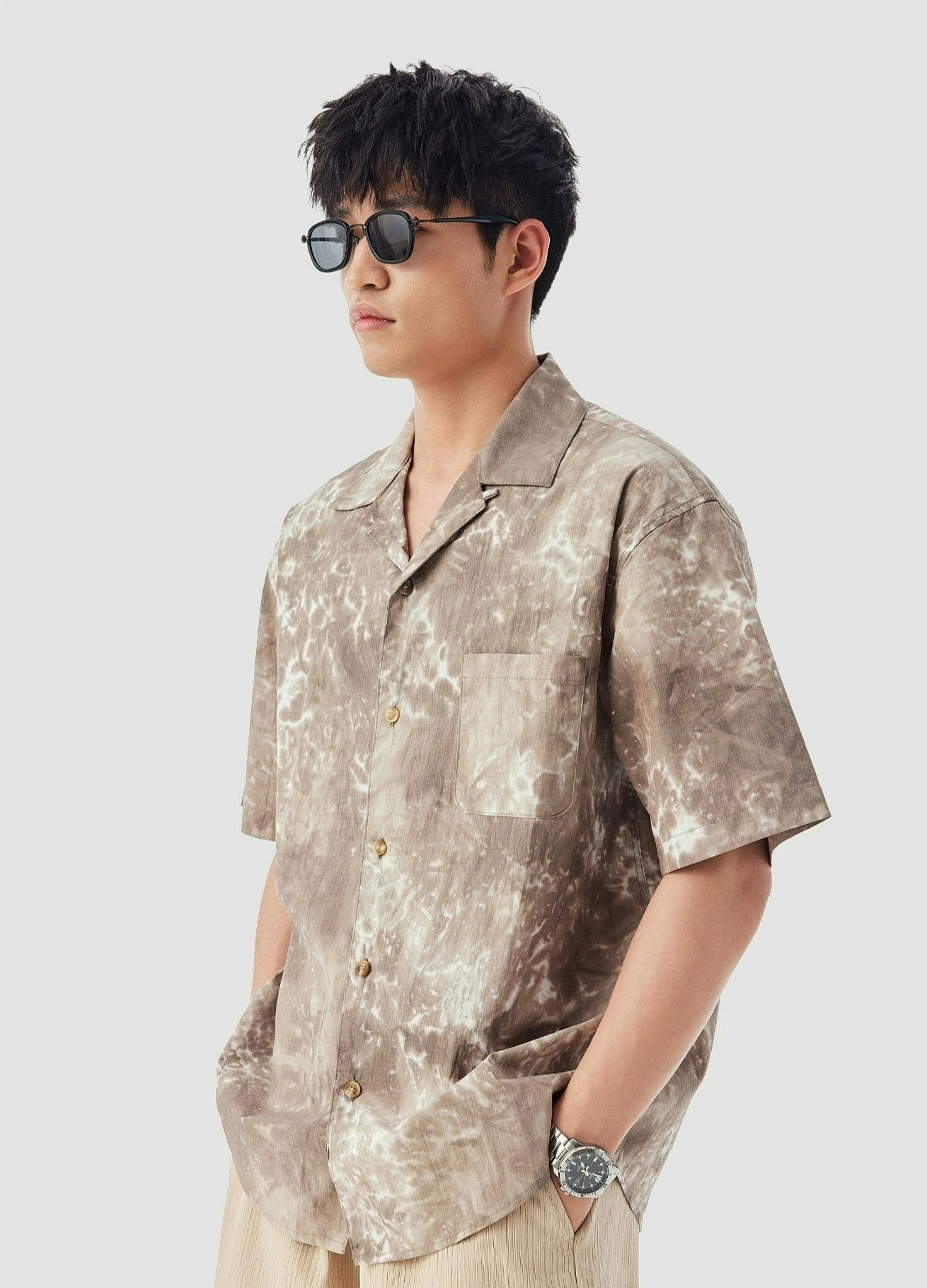 Slim Abstract Print Short Sleeve Button-Up Shirt