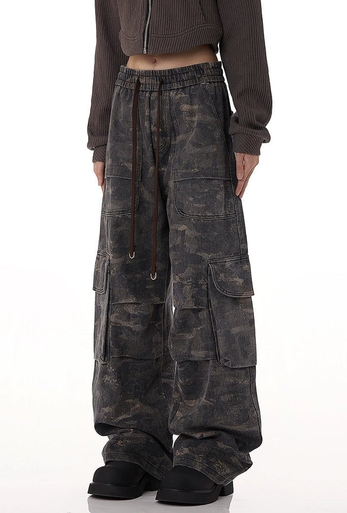 Vintage Camo Print Cargo Pants with Elastic Waist