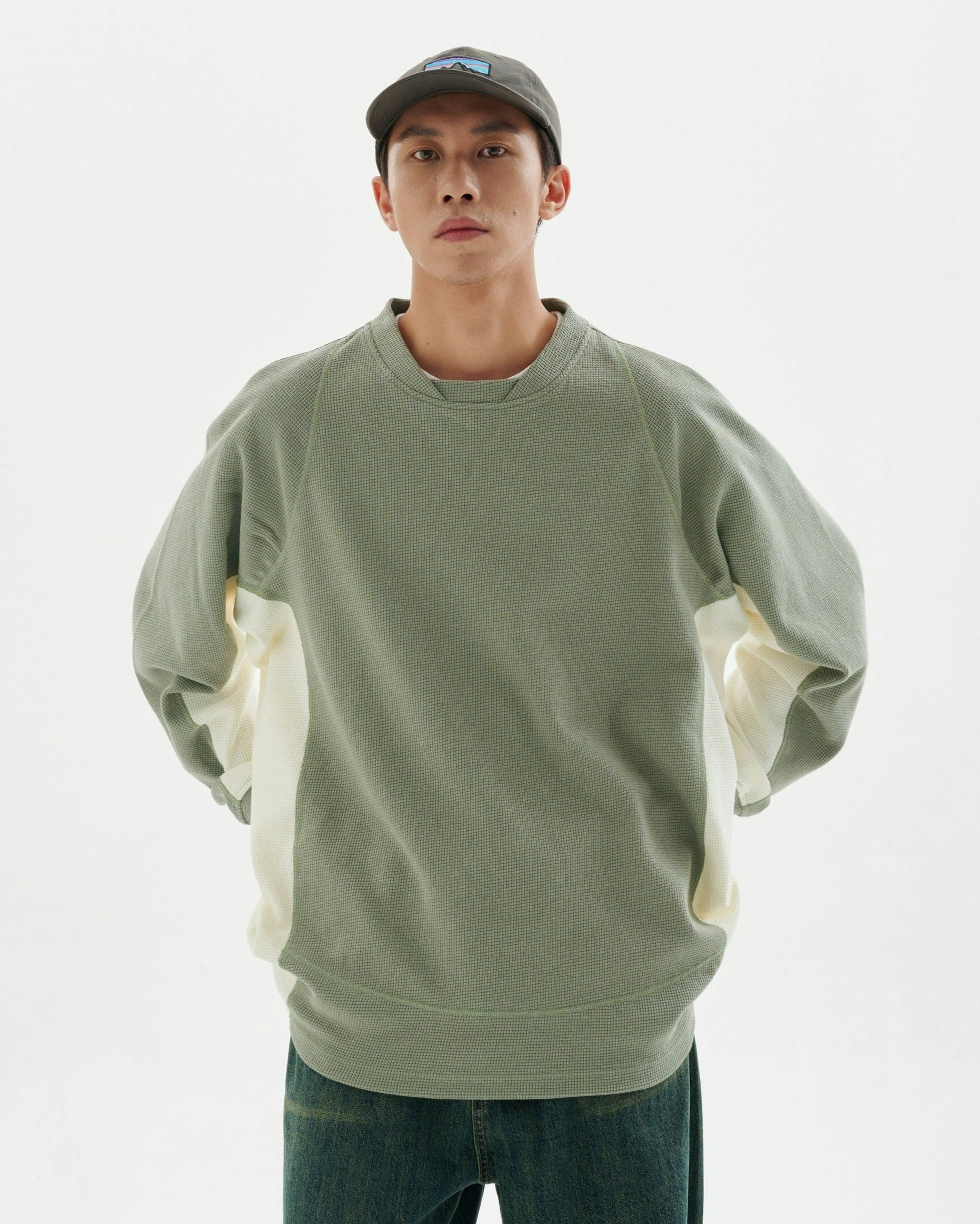 Textured Color Block Crewneck Sweatshirt