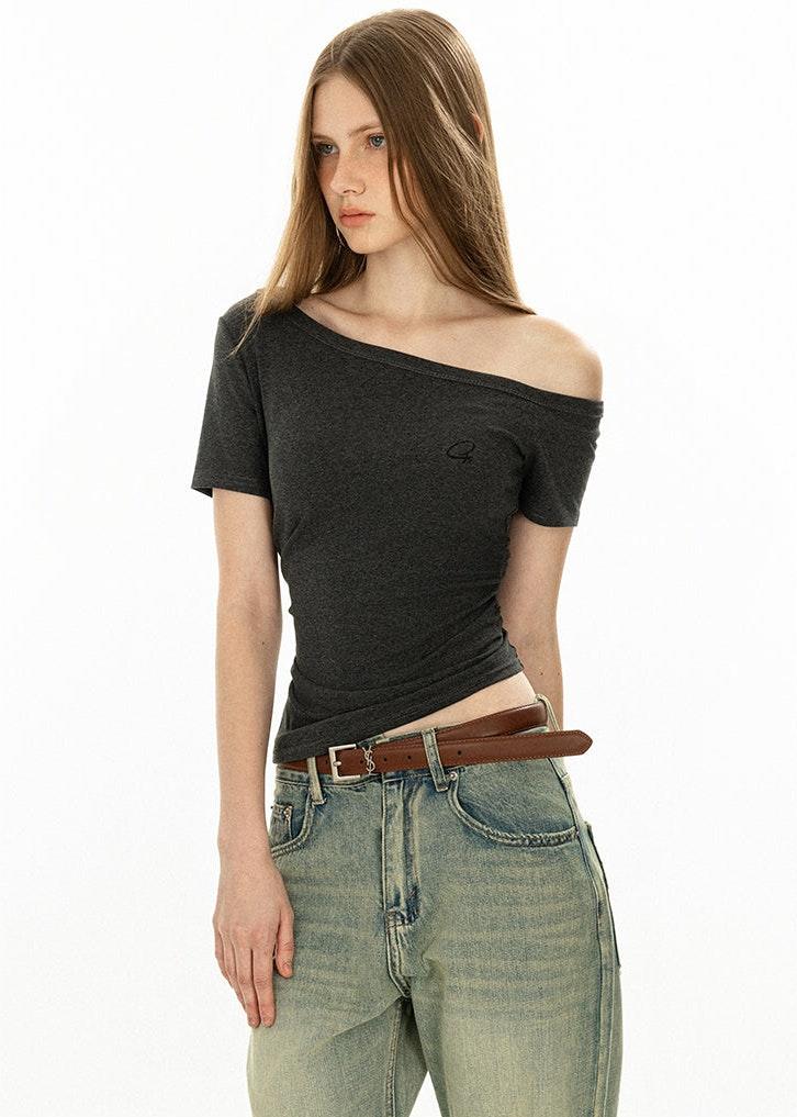 Asymmetric Neckline Slim Short Sleeve Crop Top