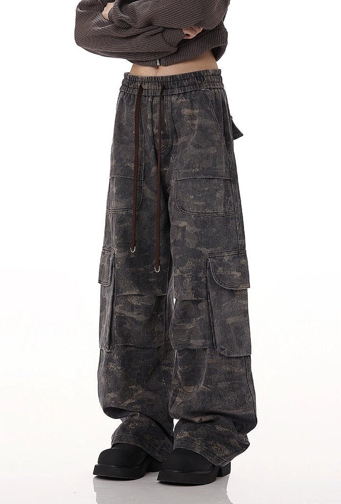 Vintage Camo Print Cargo Pants with Elastic Waist