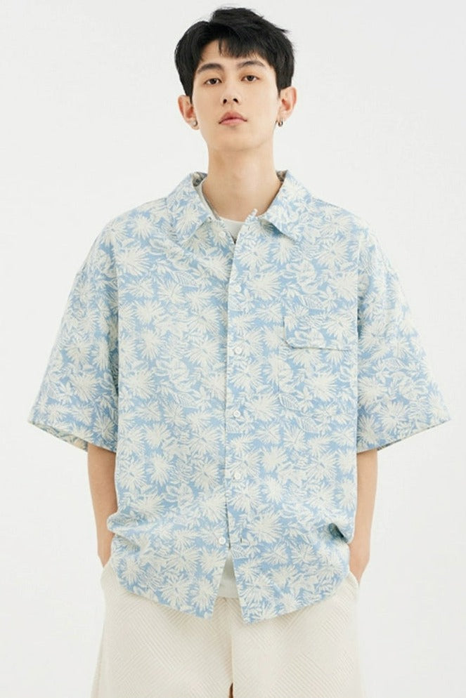 Tropical Leaf Print Short Sleeve Button-Up Shirt