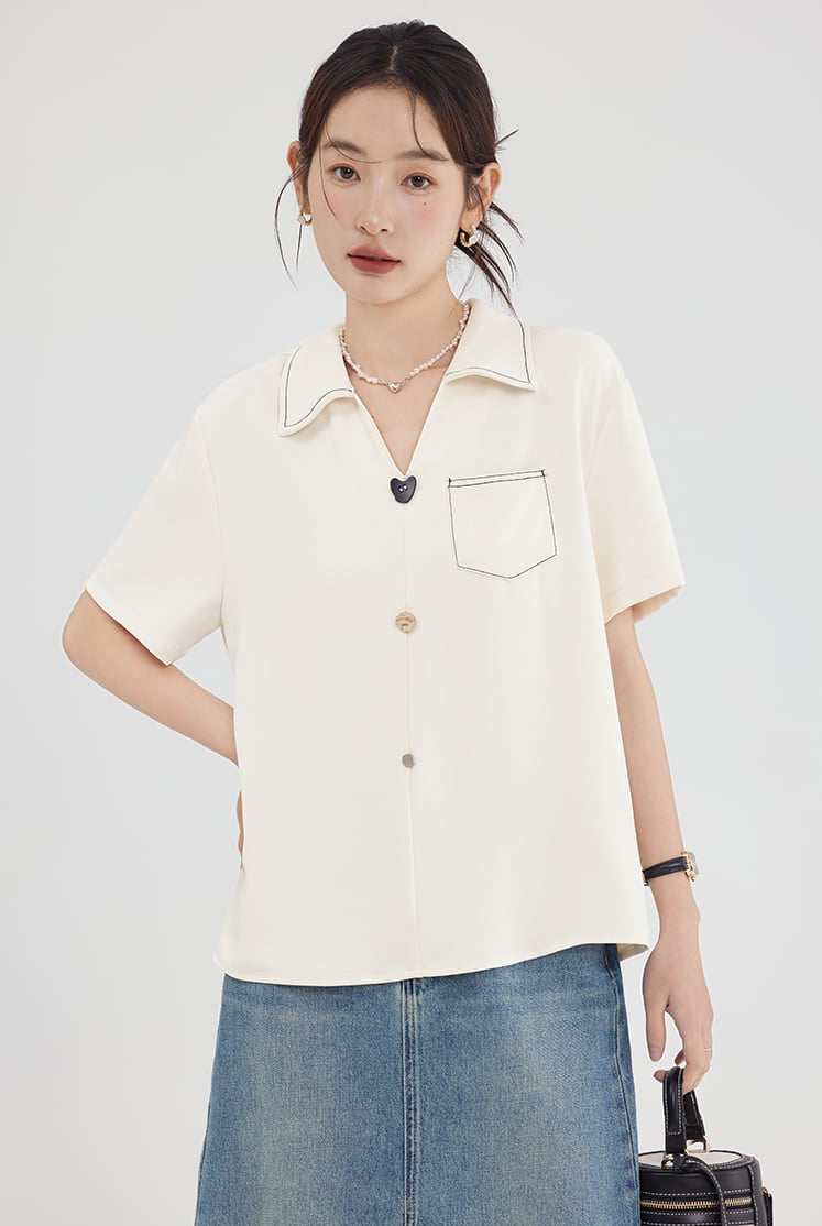 Contrast Stitch Collared Short Sleeve Top