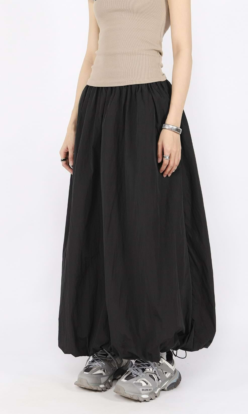 Balloon Hem Parachute Maxi Skirt