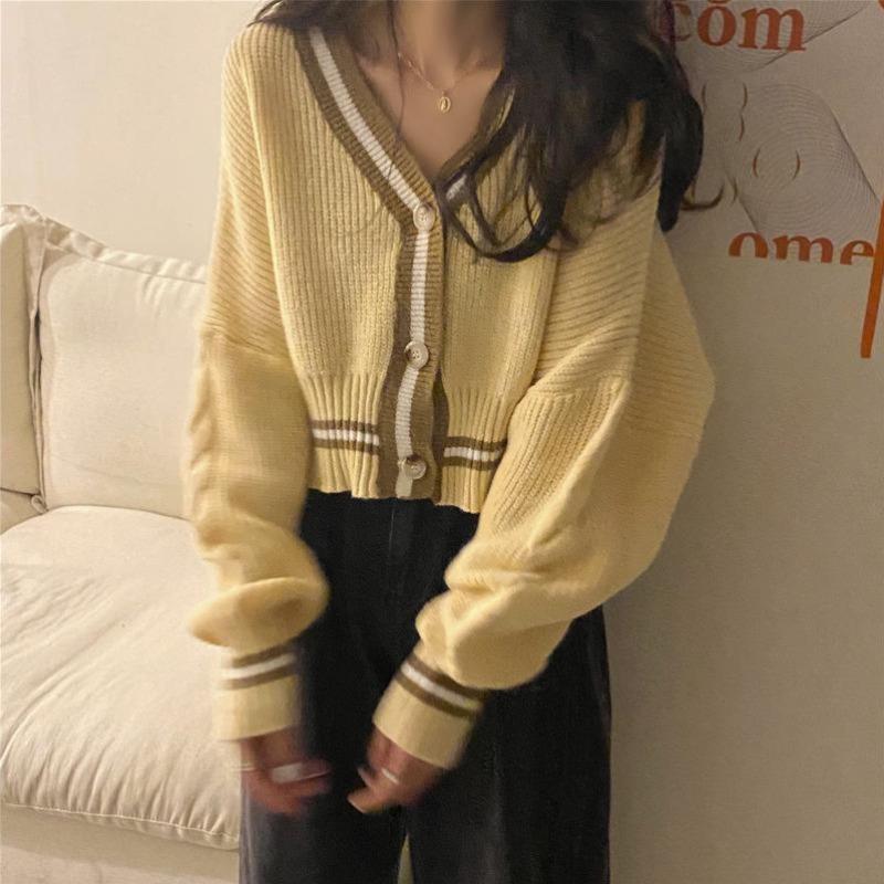 Slim Cropped Cardigan with Striped Hem - nightcity clothing