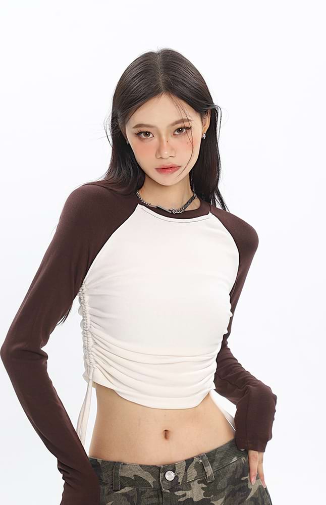 Skinny Ruched Baseball Cropped Tee - nightcity clothing