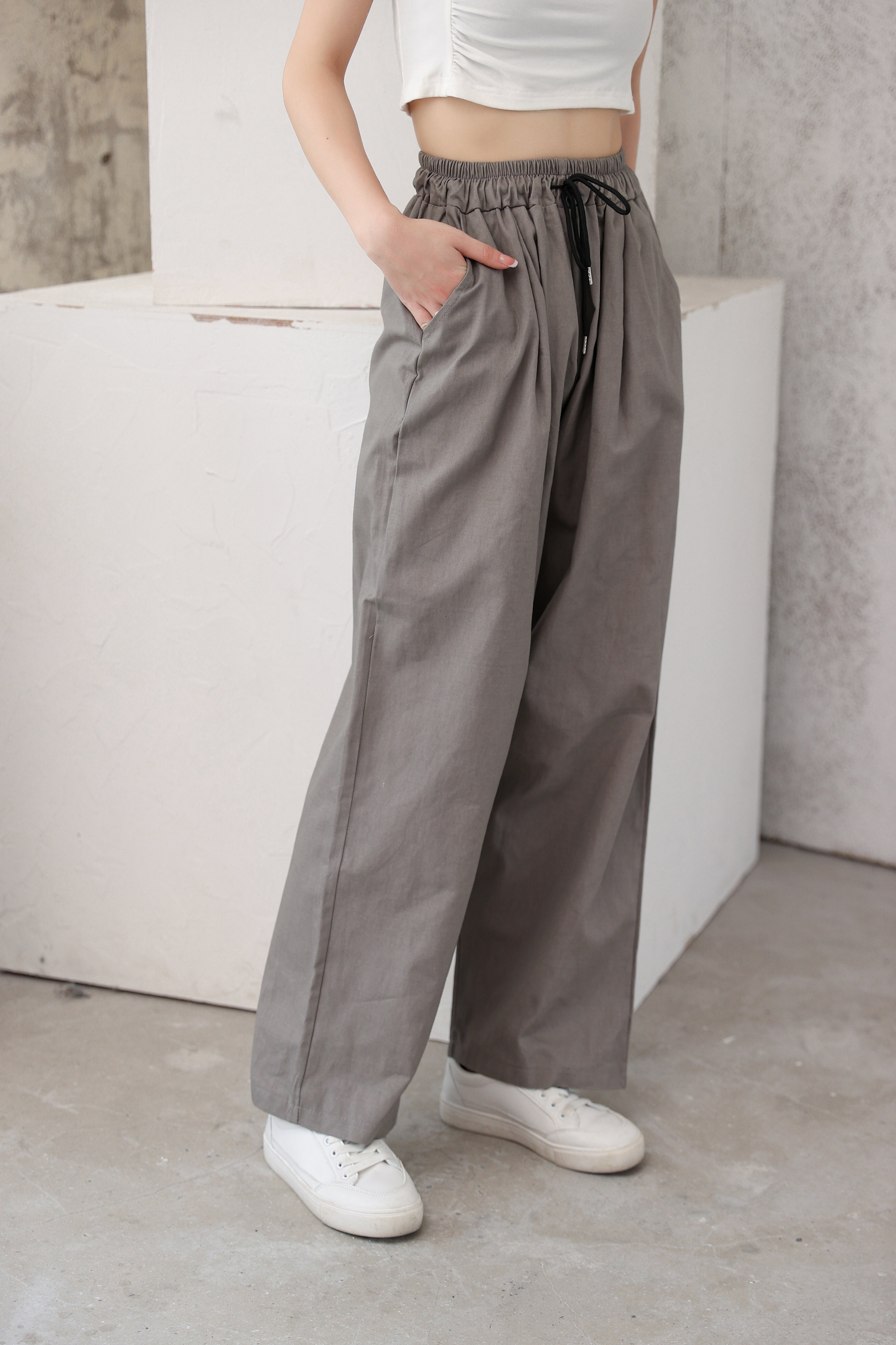 Extra Wide Leg Cargo Pants - nightcity clothing