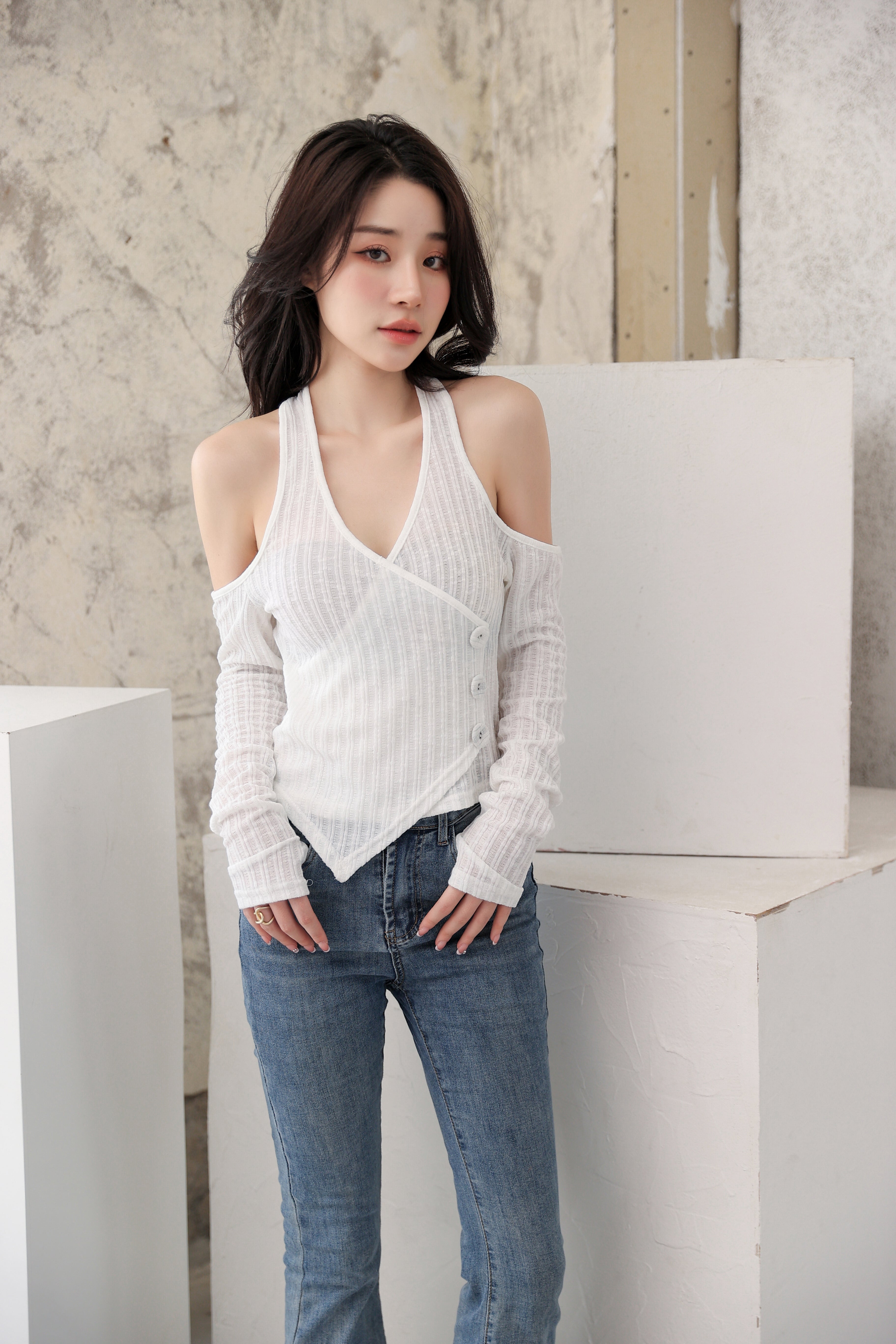 Mock Layer Cold Shoulder Knit Crop Top - nightcity clothing