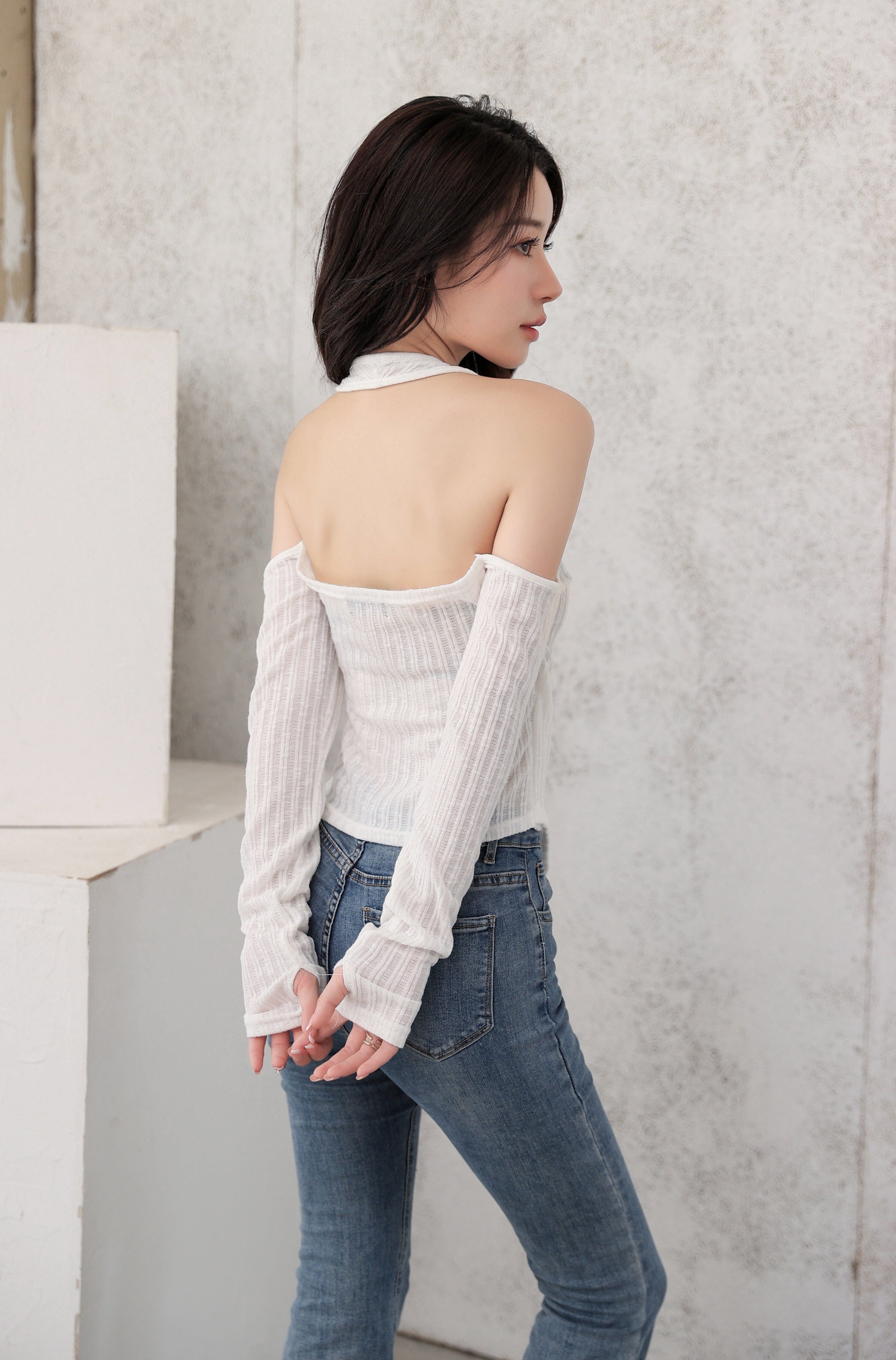 Mock Layer Cold Shoulder Knit Crop Top - nightcity clothing