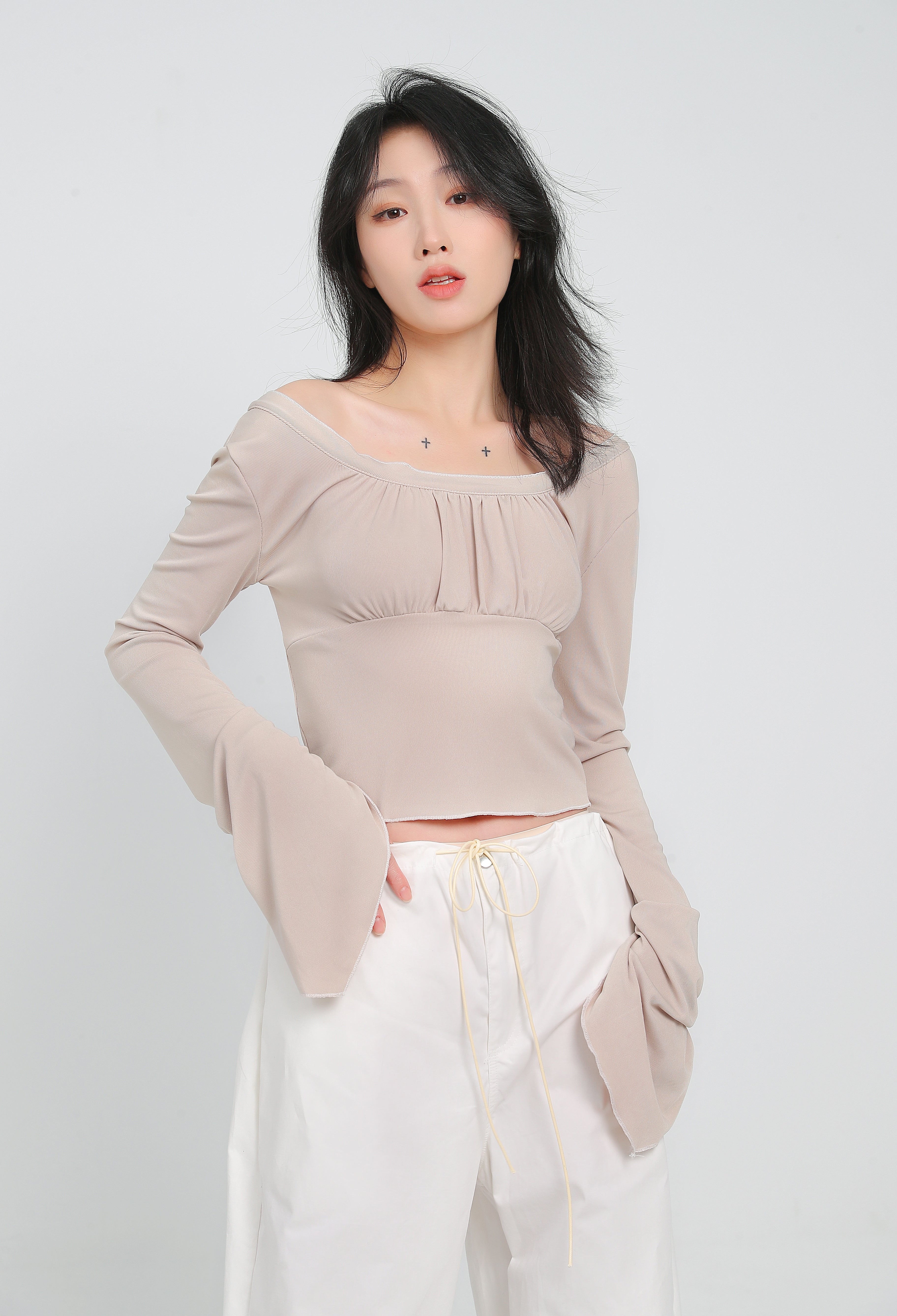 Ruched Flare Long Sleeve Crop Top