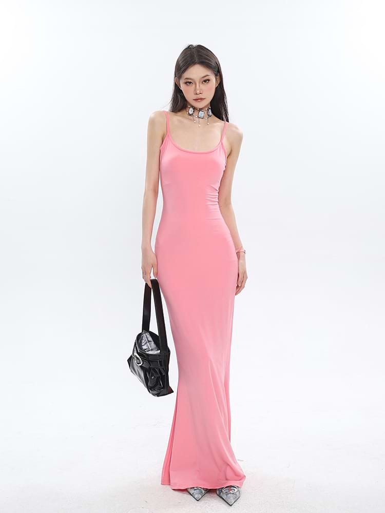 Spaghetti Strap Slip On Maxi Dress