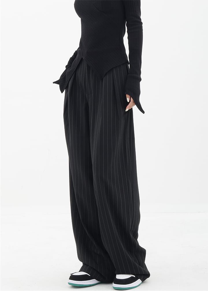 Wide Leg Pinstripe Pants - nightcity clothing